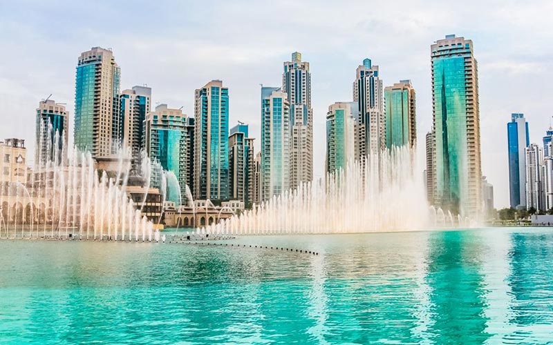 Dubai Fountain Lake